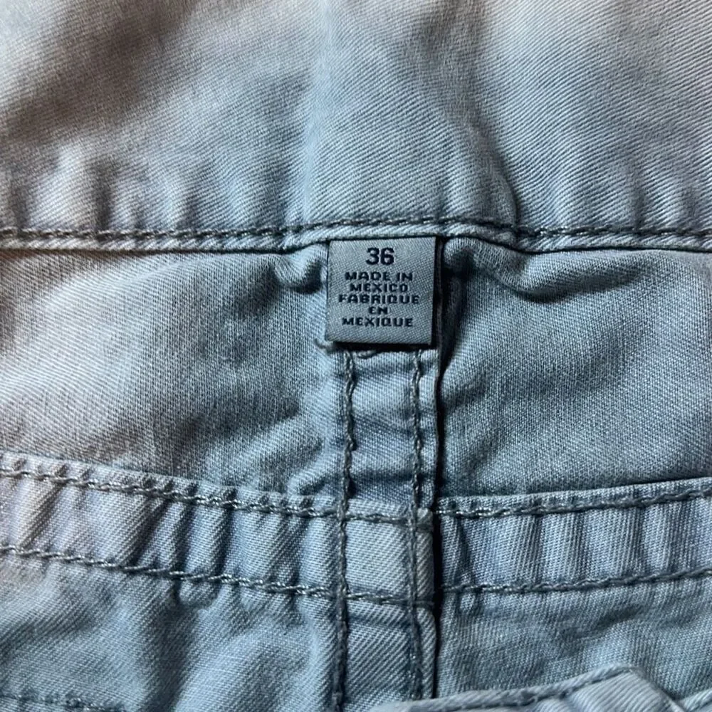 TRUE RELIGION Straight Cut Off NATURAL BIG‎ T Shorts Flap Pockets 36